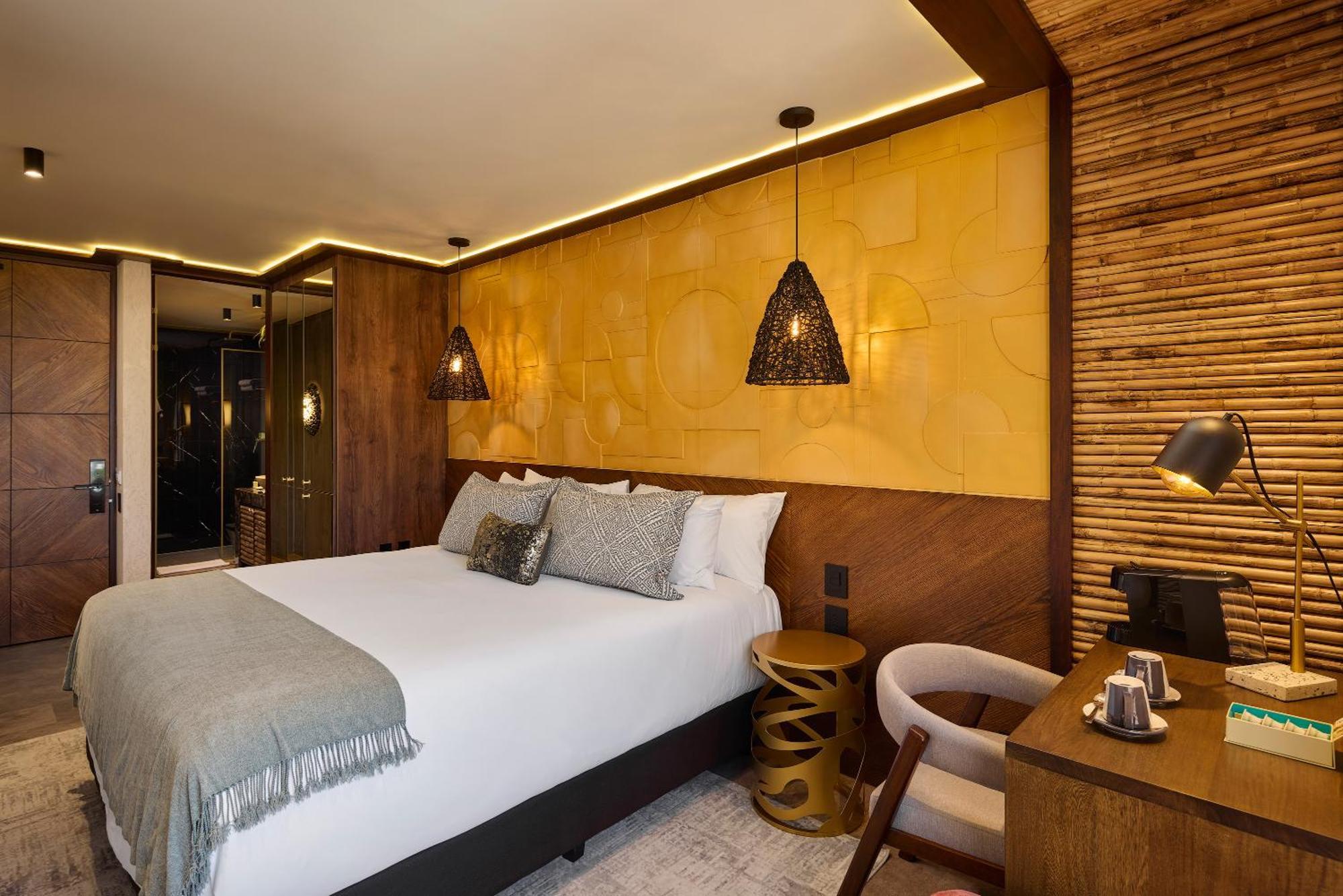 Golden Valley Hotel Медельїн Екстер'єр фото