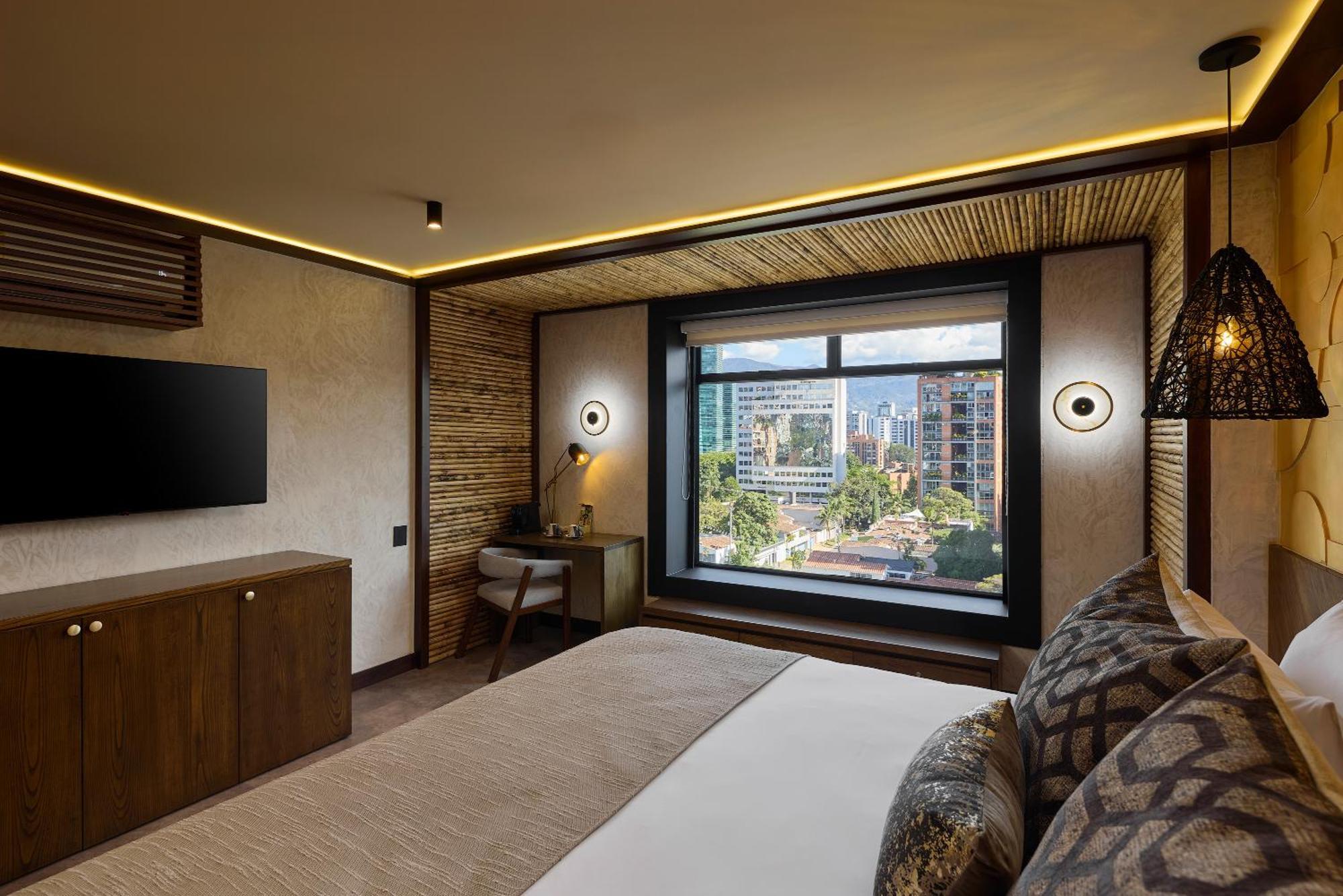 Golden Valley Hotel Медельїн Екстер'єр фото
