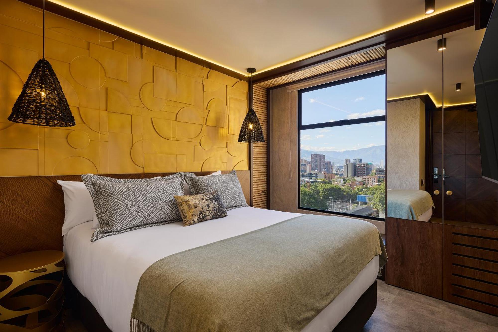 Golden Valley Hotel Медельїн Екстер'єр фото